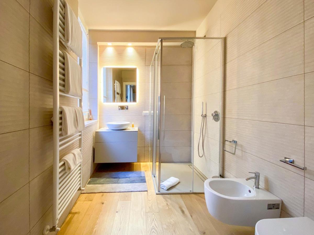 Time To Be - Luxury Apartments Centro Storico Peschiera del Garda Exterior foto